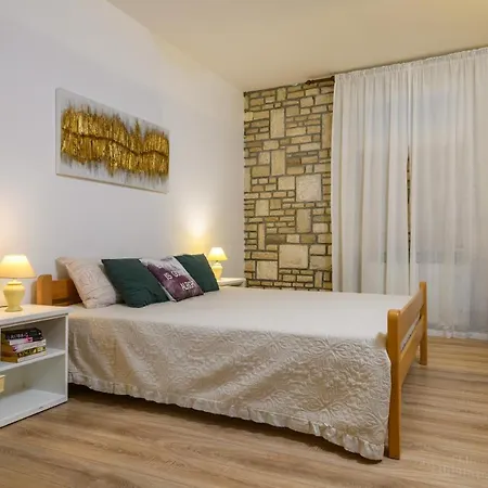 Aleksandra Appartement Pula