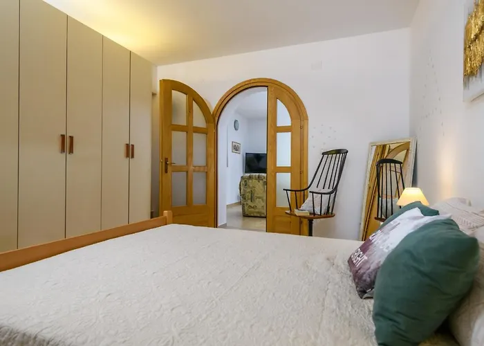 Aleksandra Appartement *